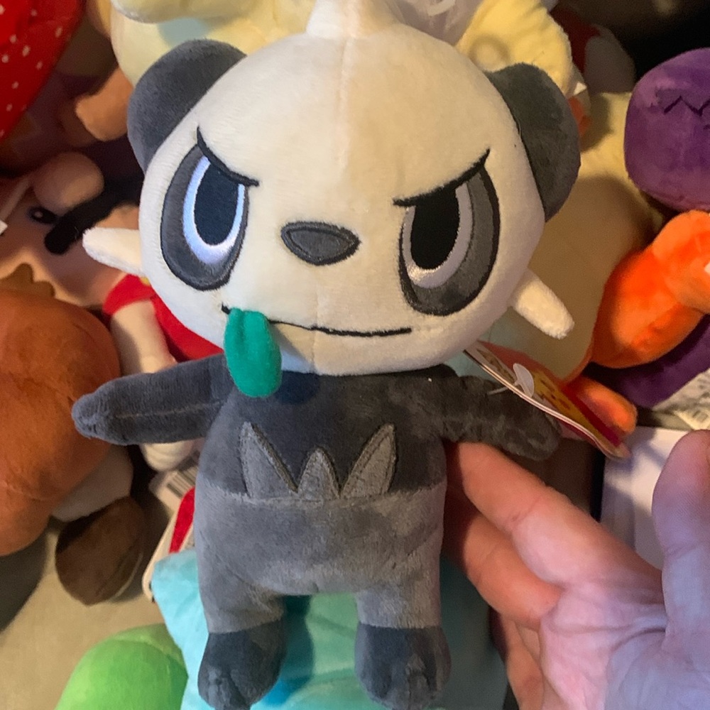 Pancham Pokemon plush NWT